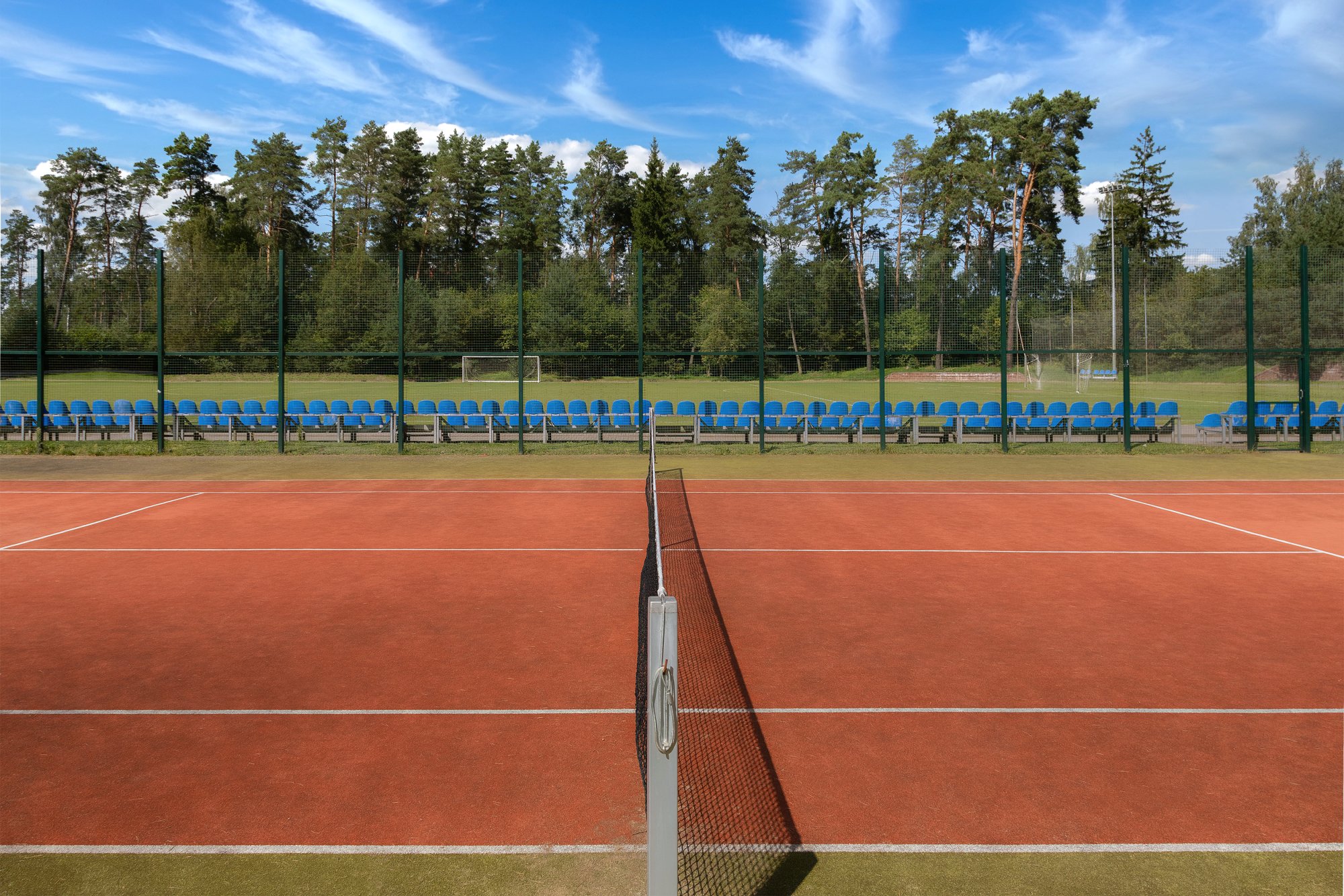 Теннисные корты санатория «Веста»