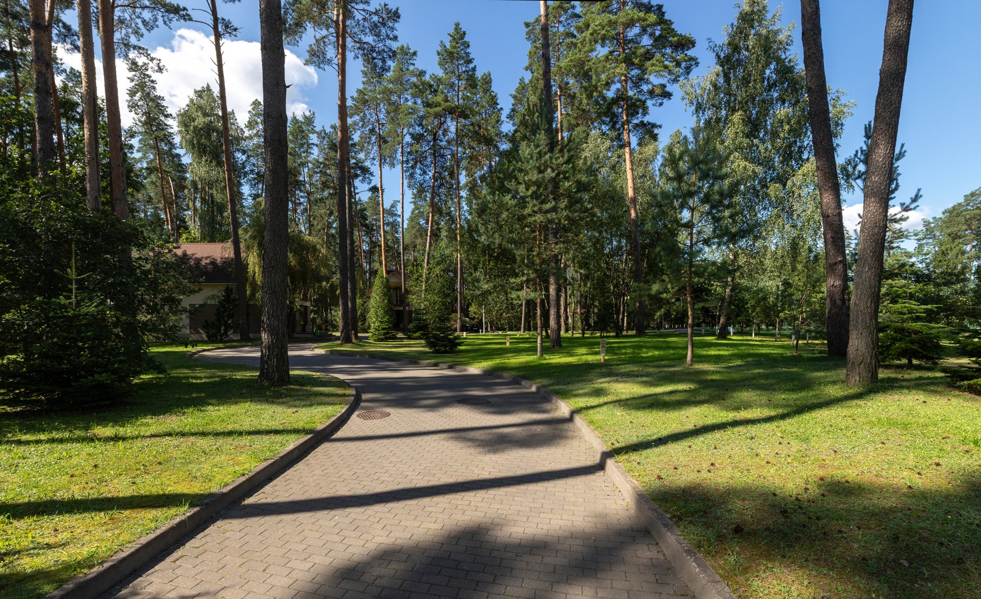 Коттеджи в санатории Веста.jpg